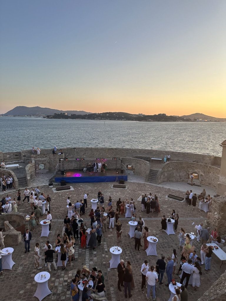 Soirée caritative FNAIM — Tour Royale